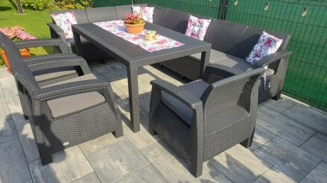 Zestaw dla 10 osób z narożnikiem, stołem obiadowym i trzema fotelami Rellme VII grafitowy