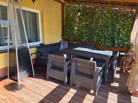 Zestaw dla 10 osób z narożnikiem, stołem obiadowym i trzema fotelami Rellme VII grafitowy