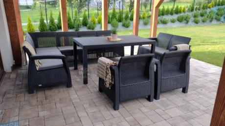 Zestaw dla 10 osób z narożnikiem, stołem obiadowym i trzema fotelami Rellme VII grafitowy