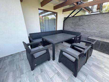 Zestaw dla 10 osób z narożnikiem, stołem obiadowym i trzema fotelami Rellme VII grafitowy