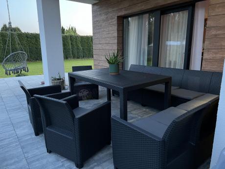 Zestaw dla 11 osób z narożnikiem Nedler VIII, trzema fotelami i stołem obiadowym - grafit