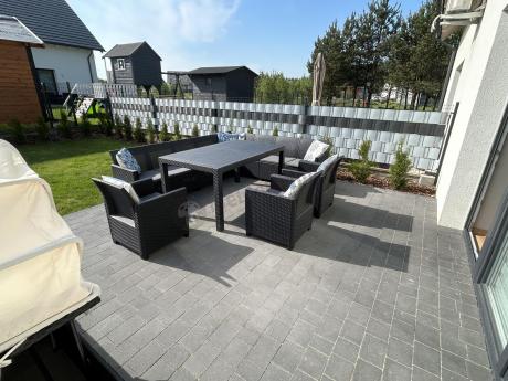 Zestaw dla 11 osób z narożnikiem Nedler VIII, trzema fotelami i stołem obiadowym - grafit