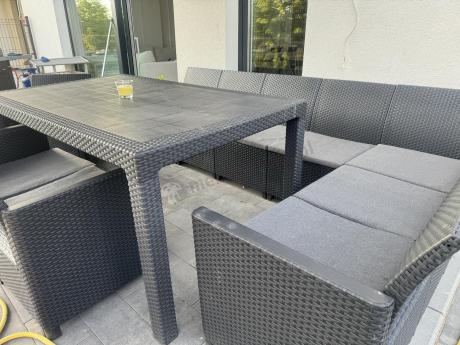 Zestaw dla 11 osób z narożnikiem Nedler VIII, trzema fotelami i stołem obiadowym - grafit