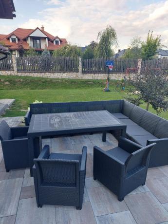 Zestaw dla 11 osób z narożnikiem Nedler VIII, trzema fotelami i stołem obiadowym - grafit