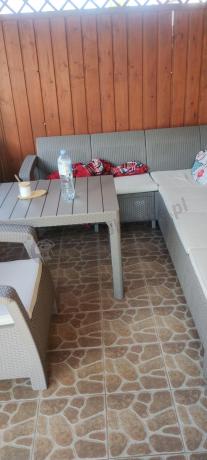 Zestaw dla 8 osób z narożnikiem, stołem podnoszonym i dwoma fotelami Relly VI capuccino