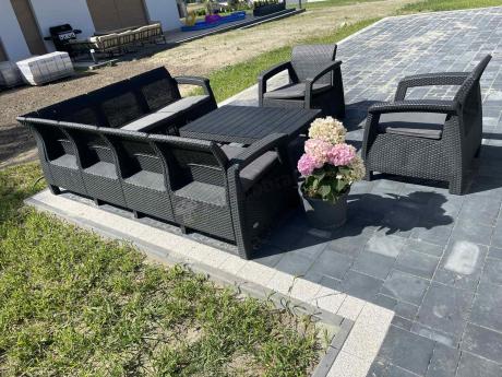 Zestaw dla 8 osób z narożnikiem, stołem podnoszonym i dwoma fotelami Relly VI grafit