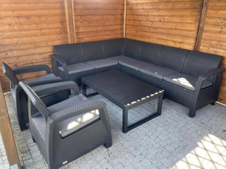 Zestaw dla 8 osób z narożnikiem, stołem podnoszonym i dwoma fotelami Relly VI grafit