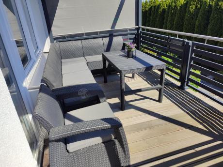 Zestaw dla 8 osób z narożnikiem, stołem podnoszonym i dwoma fotelami Relly VI grafit