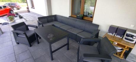 Zestaw dla 8 osób z narożnikiem, stołem podnoszonym i dwoma fotelami Relly VI grafit