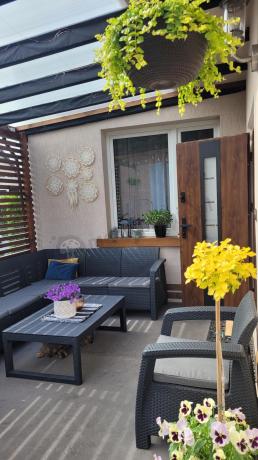 Zestaw dla 8 osób z narożnikiem, stołem podnoszonym i dwoma fotelami Relly VI grafit