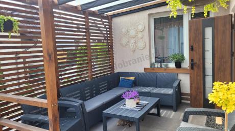 Zestaw dla 8 osób z narożnikiem, stołem podnoszonym i dwoma fotelami Relly VI grafit