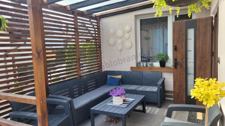 Zestaw dla 8 osób z narożnikiem, stołem podnoszonym i dwoma fotelami Relly VI grafit