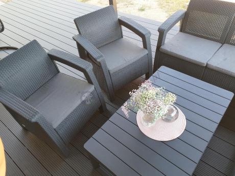 Zestaw dla 8 osób z narożnikiem, stołem podnoszonym i dwoma fotelami Relly VI grafit