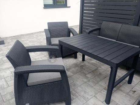 Zestaw dla 8 osób z narożnikiem, stołem podnoszonym i dwoma fotelami Relly VI grafit