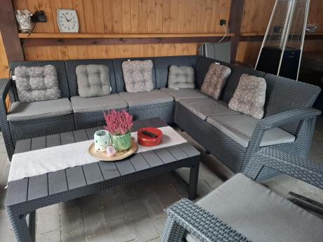 Zestaw dla 8 osób z narożnikiem, stołem podnoszonym i dwoma fotelami Relly VI grafit