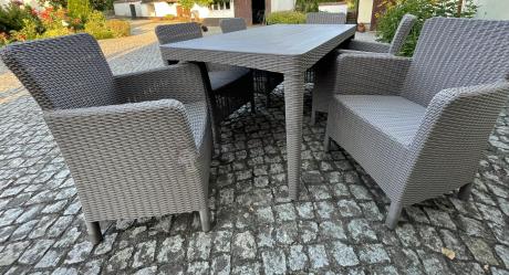 Zestaw do ogrodu 8 foteli + stół Meblobranie TG8 - cappuccino
