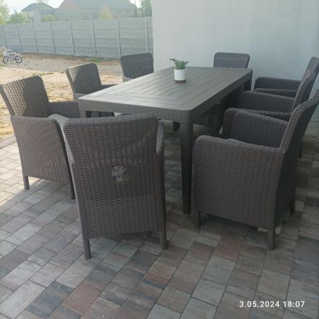 Zestaw do ogrodu 8 foteli + stół Meblobranie TG8 - cappuccino
