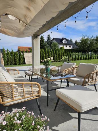 Zestaw kawowy rattanowy rope ze stolikiem Torgiano Dining naturalny