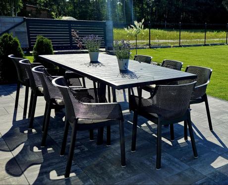 Zestaw mebli obiadowych dla 10 osób Kantara Modern z rozkładanym stołem 160-240 cm i 10 sztaplowanymi krzesłami