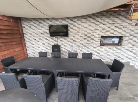 Zestaw mebli obiadowych do ogrodu dla 10 osób z dużym stołem Meblobranie TJD10 grafit