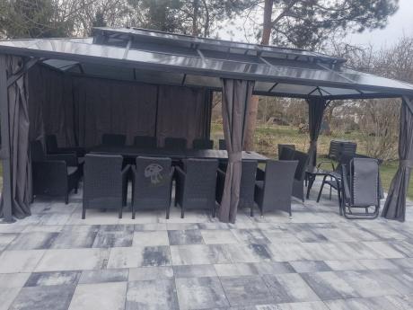 Zestaw mebli obiadowych do ogrodu dla 10 osób z dużym stołem Meblobranie TJD10 grafit