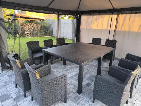 Zestaw mebli obiadowych do ogrodu dla 10 osób z dużym stołem Meblobranie TJD10 grafit