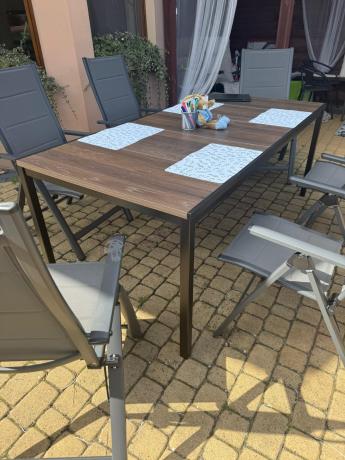 Zestaw mebli obiadowych z dużym stołem 200cm i 6 składanymi krzesłami - Portis Nova 1+6