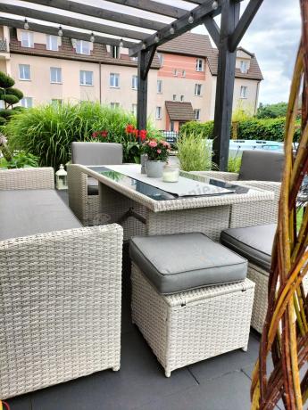 Zestaw mebli obiadowych z technorattanu Cofete Dining – Grey