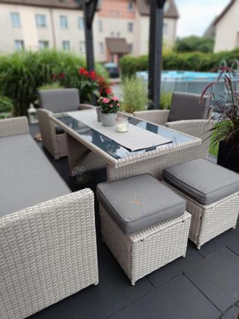 Zestaw mebli obiadowych z technorattanu Cofete Dining – Grey