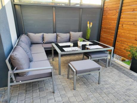 Zestaw mebli ogrodowych metalowych ze stołem 160cm i pufami Sodor Corner XXL - Silver