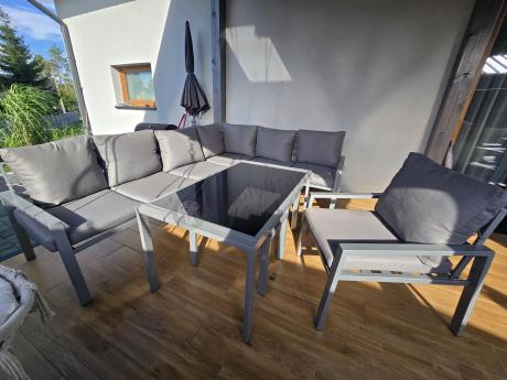 Zestaw mebli ogrodowych z narożnikiem modułowym, fotelem i pufami - Sodor Corner XL - Silver