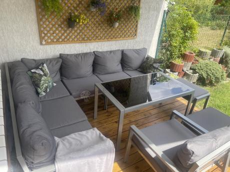 Zestaw mebli ogrodowych z narożnikiem modułowym, fotelem i pufami - Sodor Corner XL - Silver