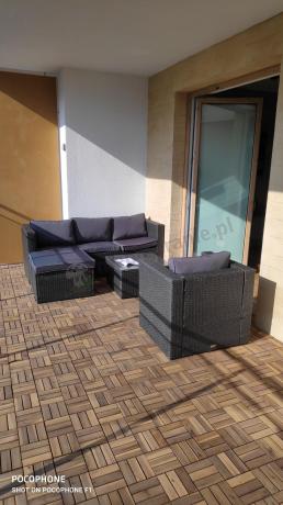 Ciemnoszary zestaw mebli ogrodowych ze stolikiem kawowym