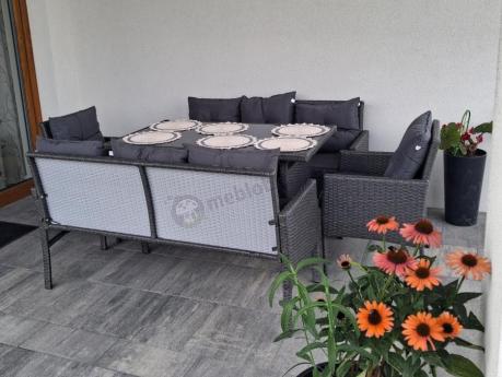Zestaw mebli ogrodowych z technorattanu z 2 sofami, 2 fotelami i stołem Torino Grande antracyt
