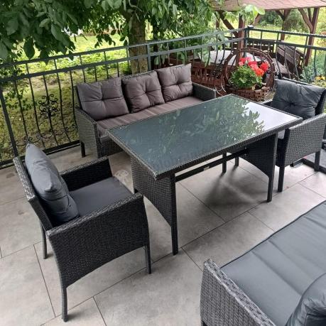 Zestaw mebli ogrodowych z technorattanu z 2 sofami, 2 fotelami i stołem Torino Grande antracyt