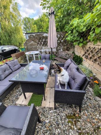 Zestaw mebli ogrodowych z technorattanu z 2 sofami, 2 fotelami i stołem Torino Grande antracyt