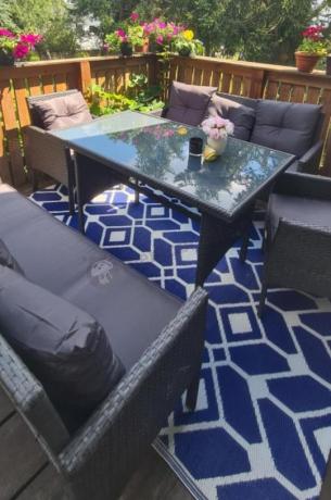 Zestaw mebli ogrodowych z technorattanu z 2 sofami, 2 fotelami i stołem Torino Grande antracyt