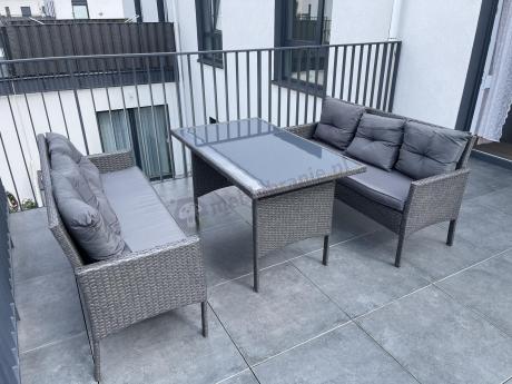 Zestaw mebli ogrodowych z technorattanu z 2 sofami, 2 fotelami i stołem Torino Grande antracyt