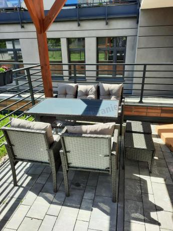 Zestaw mebli ogrodowych z technorattanu z sofą 140cm i fotelami Torino Dining antracyt