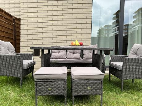 Zestaw mebli ogrodowych z technorattanu z sofą 140cm i fotelami Torino Dining antracyt