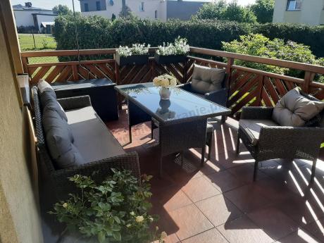 Zestaw mebli ogrodowych z wysokim stołem, sofą 175cm i fotelami Perata Dining Anthracite