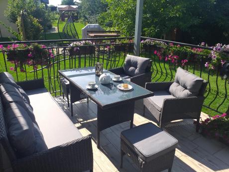 Zestaw mebli ogrodowych z wysokim stołem, sofą 175cm i fotelami Perata Dining Anthracite