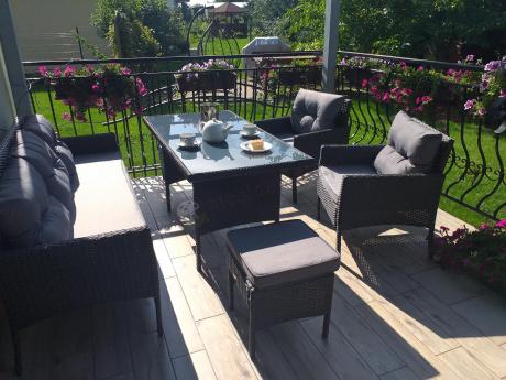 Zestaw mebli ogrodowych z wysokim stołem, sofą 175cm i fotelami Perata Dining Anthracite
