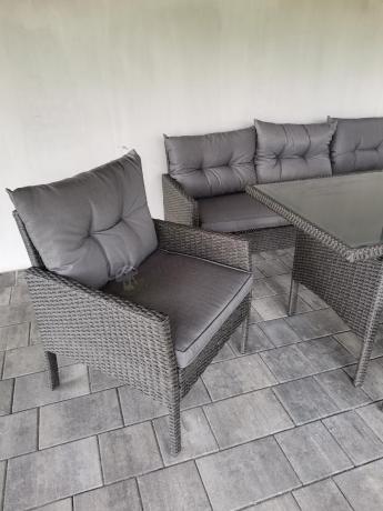 Zestaw mebli ogrodowych z wysokim stołem, sofą 175cm i fotelami Perata Dining Anthracite