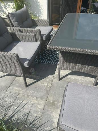 Zestaw mebli ogrodowych z wysokim stołem, sofą 175cm i fotelami Perata Dining Anthracite