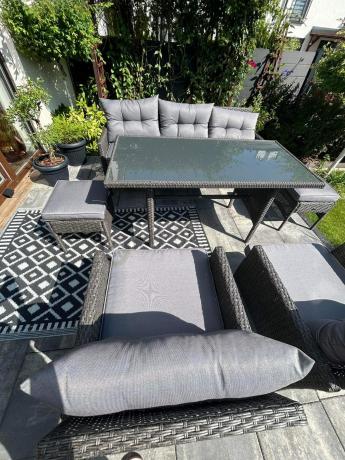 Zestaw mebli ogrodowych z wysokim stołem, sofą 175cm i fotelami Perata Dining Anthracite