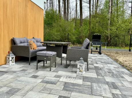 Zestaw mebli ogrodowych z wysokim stołem, sofą 175cm i fotelami Perata Dining Anthracite