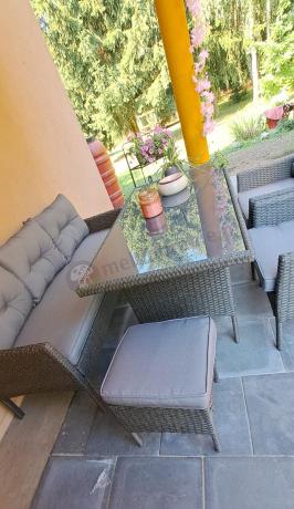 Zestaw mebli ogrodowych z wysokim stołem, sofą 175cm i fotelami Perata Dining Anthracite