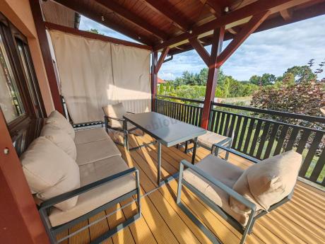 Zestaw mebli tarasowych - sofa 175cm, 2 fotele, 2 pufy, stolik szklany blat - Panaon Elite Plus Beige