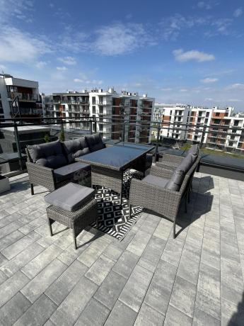 Zestaw mebli technorattanowych obiadowych z wysokim stołem Perata Dining - Dark Grey